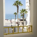 Flores 2bedroom - Sea View Διαμέρισμα *