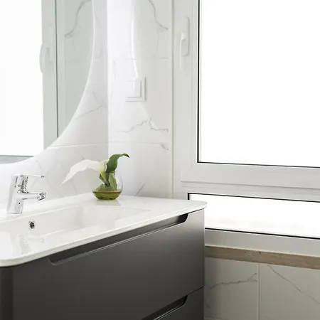 Flores 2bedroom - Sea View Quarteira * Cavacos