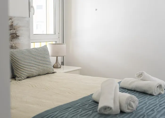 Flores 2bedroom - Sea View *